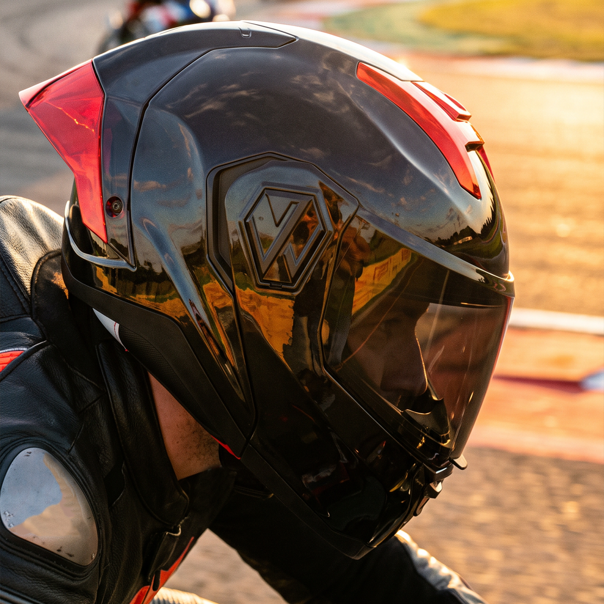 CASCO ALPHA NEGRO ROJO