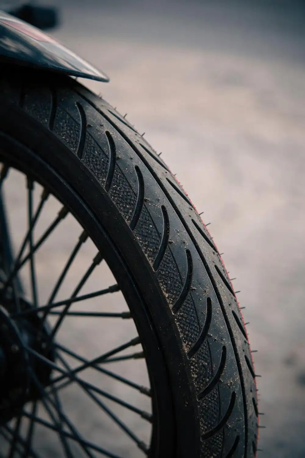 110-ISP3.00-17 TT Llanta de moto ISP Tires + de motociclista