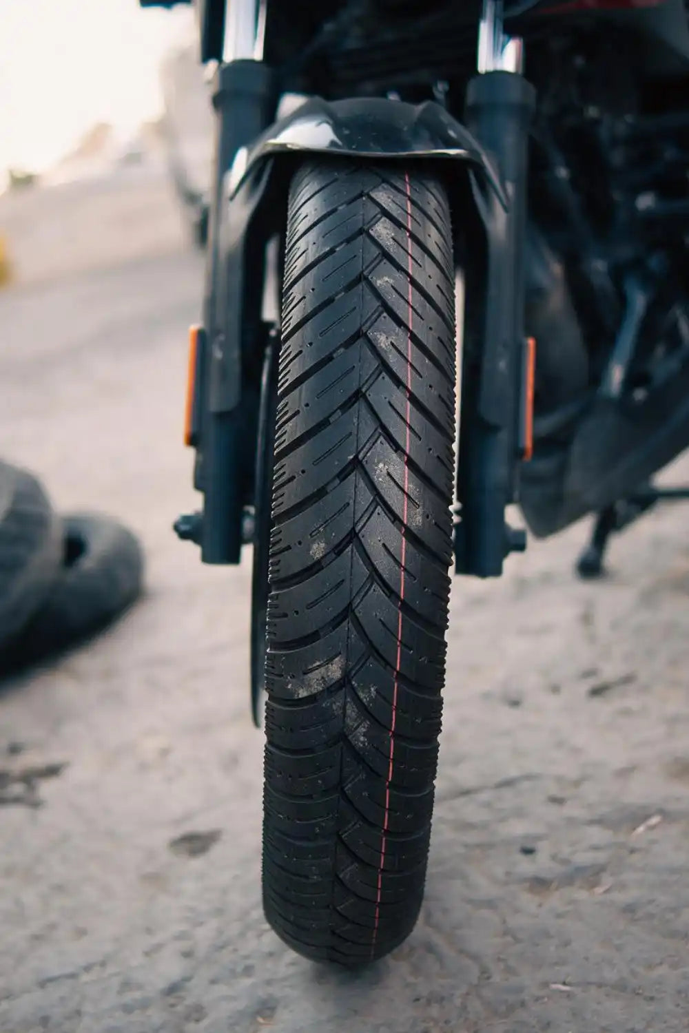ARROW 110/80-17 TL Llanta de moto Kov Tires + de motociclista