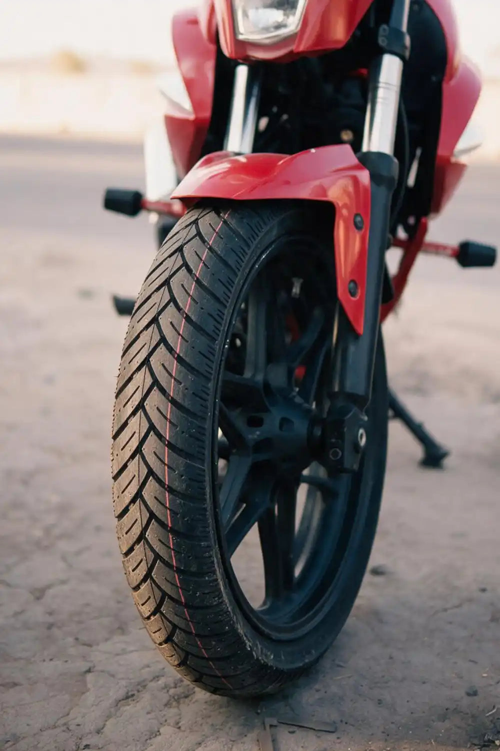 ARROW 110/80-17 TL Llanta de moto Kov Tires + de motociclista