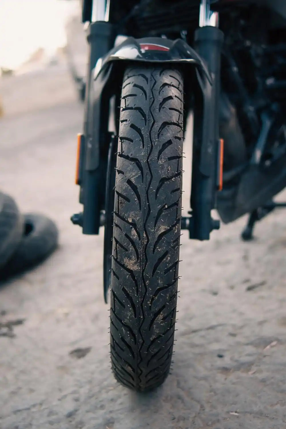 CRUSH 100/80-17 TL Llanta de moto Kov Tires + de motociclista