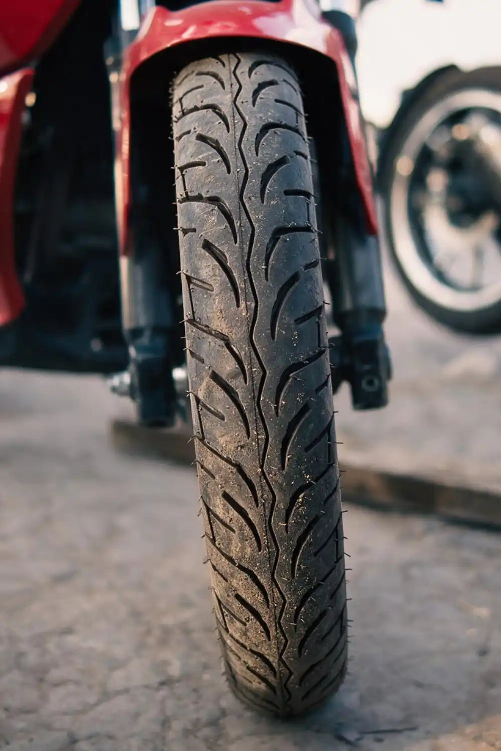 CRUSH 100/80-17 TL Llanta de moto Kov Tires + de motociclista
