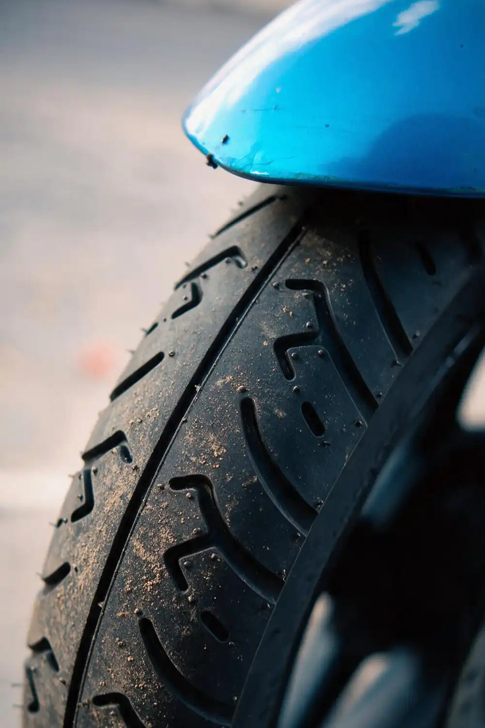 DIGIT 90/90-12 TL Llanta de moto Kov Tires + de motociclista