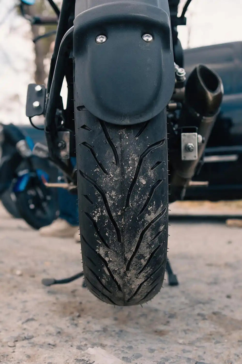 SPEAR 140/60-17 TL Llanta de moto Kov Tires + de motociclista